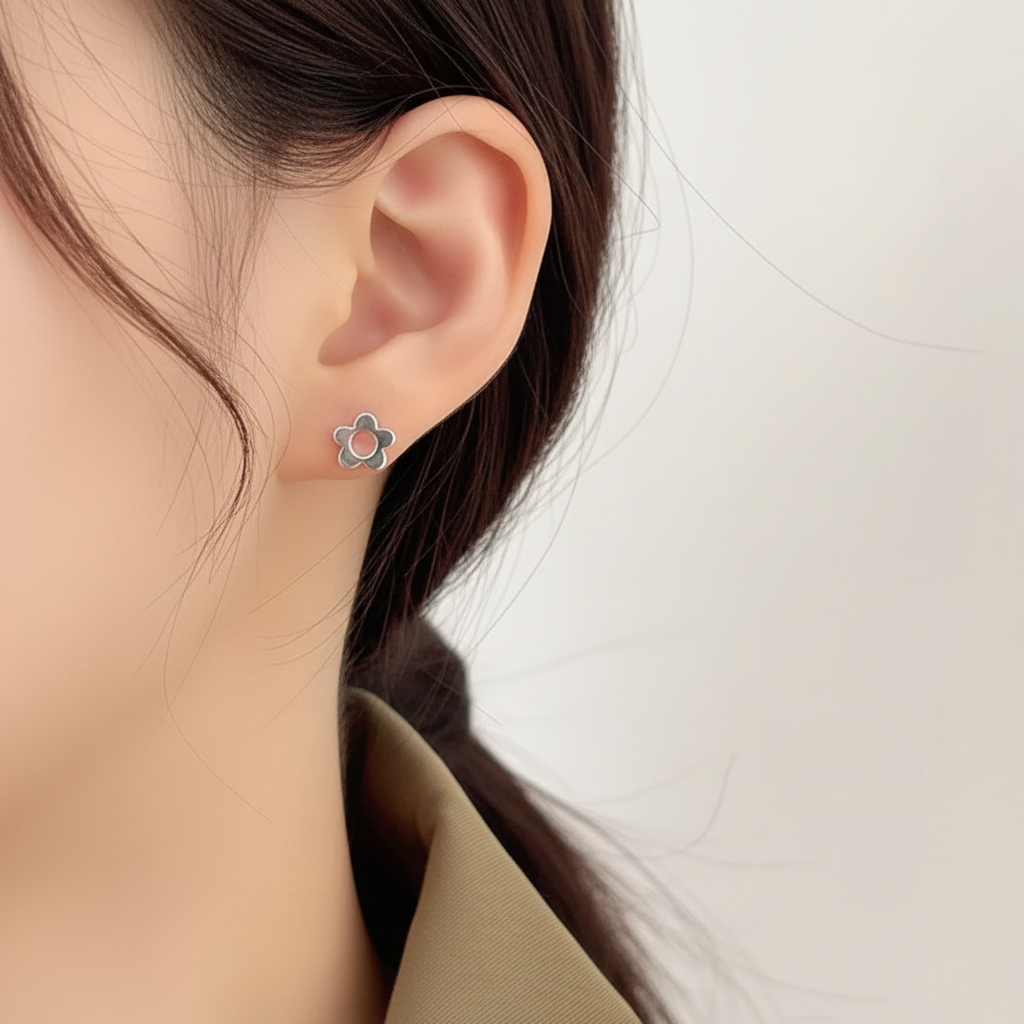 Minimalist 925 Sterling Silver Flower Stud Earrings – Dainty Everyday Floral Jewelry