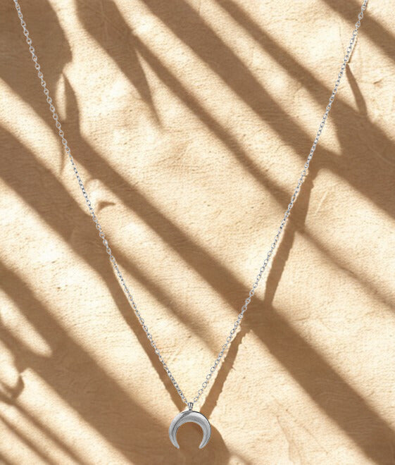 Minimalist Crescent Moon Pendant Necklace
