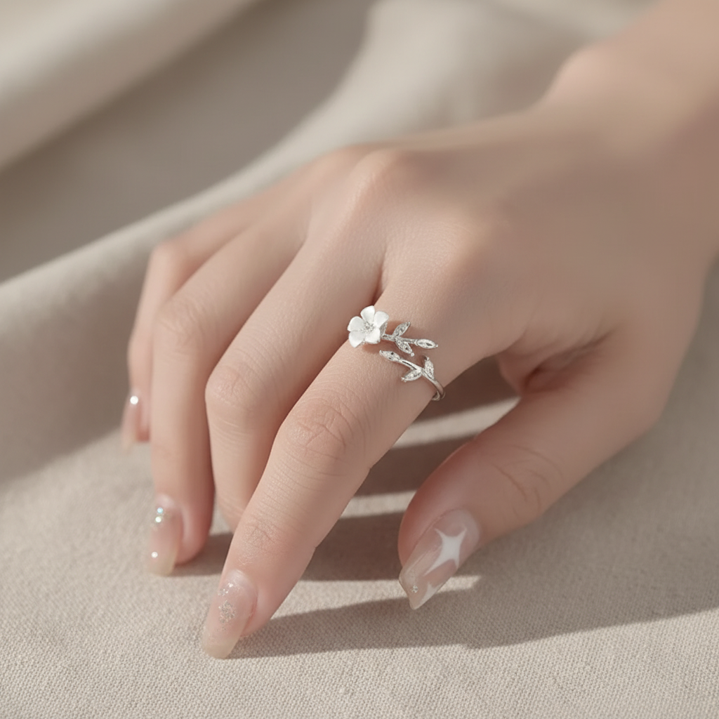 Minimalist Flower Leaf Ring in 925 Sterling Silver – Adjustable Women’s Ring